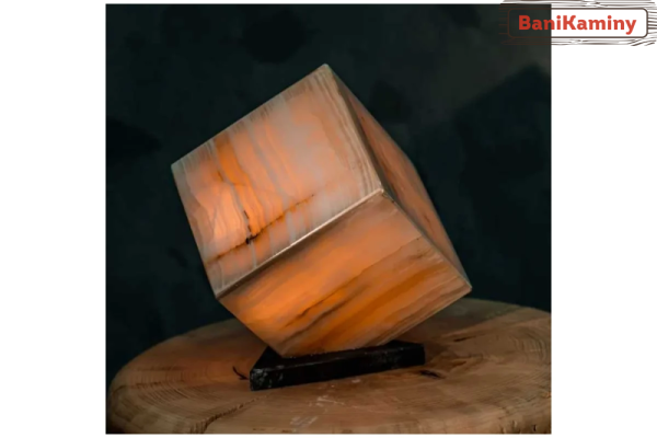 Светильник из оникса Николь